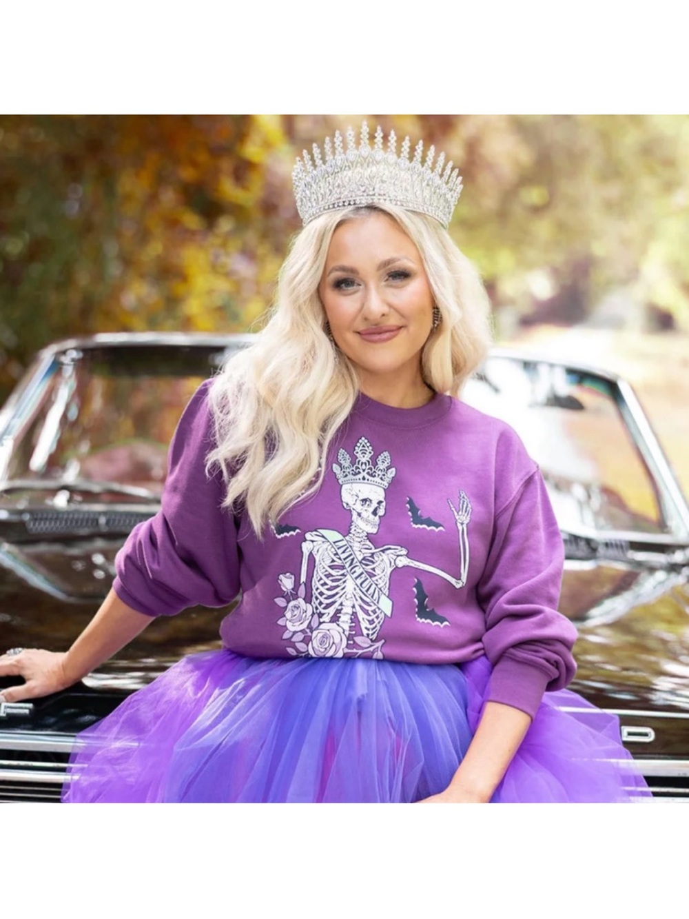 Living Fully Co. Queen Of Halloween Purple Skeleton Sweatshirt Medium Mallory
